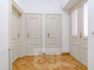 Pronájem bytu 3+1, Praha - Nové Město, Trojická, 95 m2