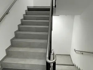 Pronájem kanceláře, Praha - Letňany, Beranových, 150 m2