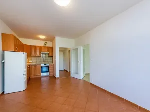 Pronájem bytu 2+kk, Praha - Letňany, Terezínská, 50 m2