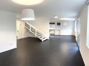 Pronájem rodinného domu, Praha - Suchdol, Kamýcká, 200 m2