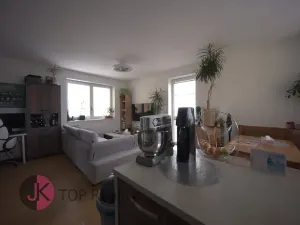 Prodej bytu 3+kk, Jesenice, V Roháči I., 74 m2