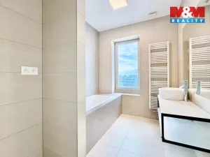 Pronájem bytu 2+kk, Zlín, Lorencova, 59 m2