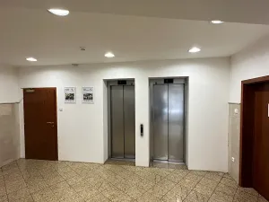 Pronájem kanceláře, Praha - Nové Město, Truhlářská, 20 m2