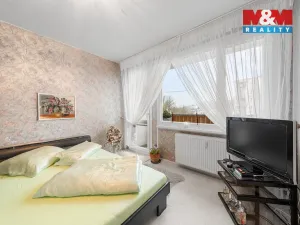 Prodej bytu 3+1, Ústí nad Labem - Mojžíř, Peškova, 66 m2