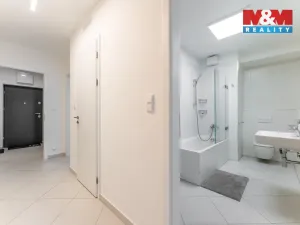 Pronájem bytu 2+kk, Praha - Ruzyně, Huppnerova, 54 m2