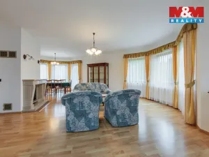 Prodej rodinného domu, Kolová - Háje, 330 m2