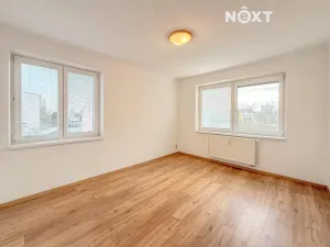 Prodej bytu 2+1, České Budějovice, Ant. Slavíčka, 64 m2