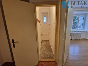 Prodej bytu 1+1, Přerov, Šrobárova, 57 m2