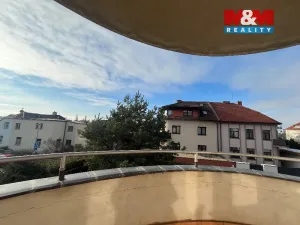 Pronájem bytu 4+kk, Praha - Hloubětín, V Novém Hloubětíně, 120 m2