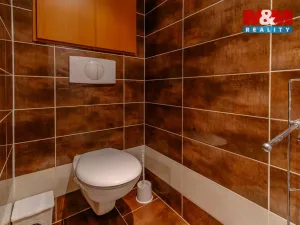 Prodej bytu 3+1, Orlová - Lutyně, Karla Dvořáčka, 67 m2