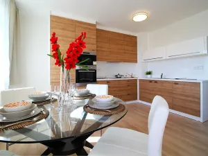 Prodej bytu 3+kk, Holubice, 81 m2