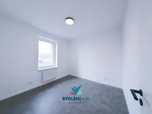 Pronájem bytu 2+kk, Teplice, Novosedlická, 44 m2