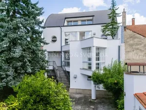 Prodej ubytování, Křižanov, Benešovo náměstí, 530 m2