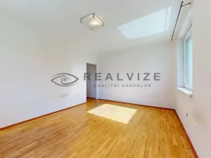 Prodej rodinného domu, Roudné, 265 m2