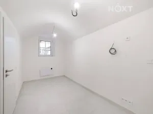 Prodej bytu 2+kk, Praha - Vysočany, Kolmá, 23 m2