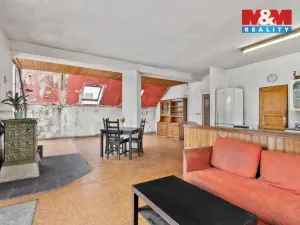 Prodej rodinného domu, Březno, 247 m2