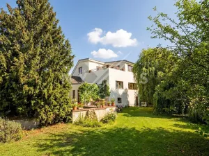 Prodej rodinného domu, Praha - Kyje, Hodějovská, 308 m2