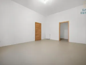 Pronájem bytu 3+kk, Holešov, nám. Dr. E. Beneše, 121 m2