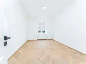 Prodej bytu 3+kk, Praha - Vršovice, Žitomírská, 94 m2