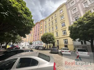 Pronájem bytu 4+kk, Praha - Vršovice, Oblouková, 136 m2