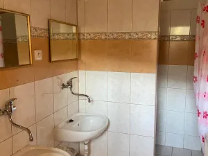 Pronájem ubytování, Stráž nad Ohří, 1536 m2