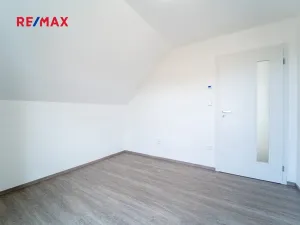 Pronájem rodinného domu, Veltruby, 97 m2