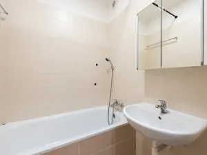 Prodej bytu 2+1, Praha - Záběhlice, Jasmínová, 52 m2