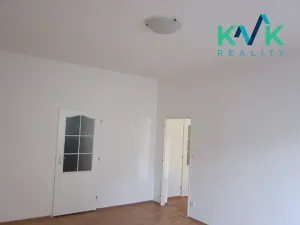 Pronájem bytu 3+1, Karlovy Vary, Slepá, 73 m2