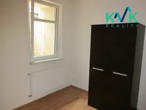 Pronájem bytu 3+1, Karlovy Vary, Slepá, 73 m2