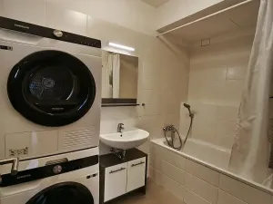 Pronájem bytu 3+kk, Praha - Hostavice, U Hostavického potoka, 67 m2