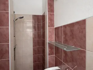 Pronájem bytu 1+1, Karlovy Vary, Kollárova, 39 m2