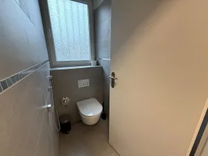 Pronájem kanceláře, Brno - Židenice, Kosmákova, 38 m2