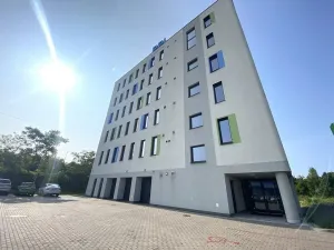 Pronájem kanceláře, Brno - Štýřice, Pražákova, 18 m2