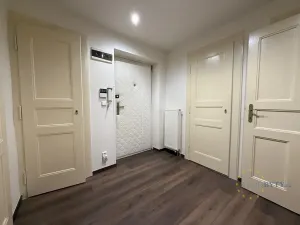 Pronájem bytu 2+1, Praha - Libeň, Drahobejlova, 67 m2