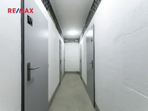 Prodej bytu 3+kk, Praha - Hrdlořezy, Učňovská, 71 m2