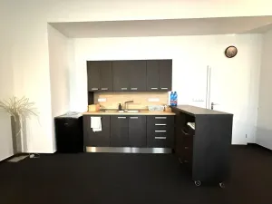 Pronájem kanceláře, Brno, Kosmákova, 38 m2