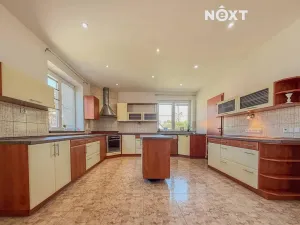 Prodej rodinného domu, Mazelov, 220 m2