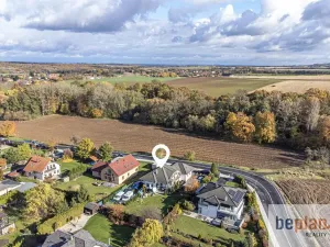 Prodej rodinného domu, Květnice, V Zelených, 300 m2