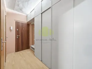 Prodej bytu 3+1, Olomouc, Kmochova, 60 m2