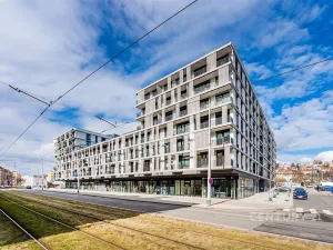 Pronájem bytu 1+kk, Praha, Kolbenova, 30 m2