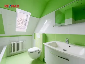 Prodej komerční nemovitosti, Měchenice, Hlavní, 330 m2