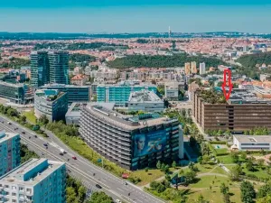 Pronájem kanceláře, Praha - Michle, Za Brumlovkou, 2030 m2