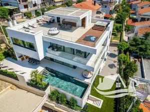 Prodej vily, Split, Chorvatsko, 390 m2