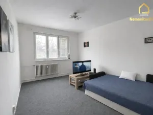 Prodej bytu 2+1, Ostrava, Adamusova, 53 m2