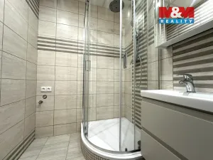 Pronájem bytu 2+1, Chomutov, Blatenská, 51 m2