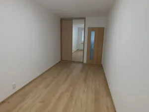 Pronájem bytu 3+kk, Praha - Vršovice, Taškentská, 57 m2