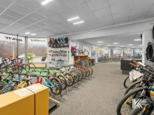 Prodej obchodního prostoru, Pardubice, Přeloučská, 779 m2