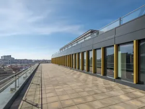 Pronájem kanceláře, Praha - Nusle, Pikrtova, 860 m2