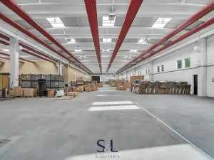 Prodej výrobních prostor, Turnov, Hruborohozecká, 2500 m2