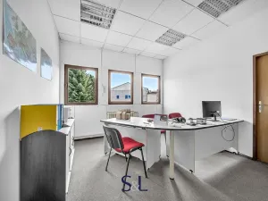 Prodej výrobních prostor, Turnov, Hruborohozecká, 2500 m2